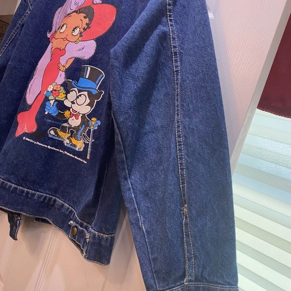 Vintage 1985 Betty Boop Denim Jacket Size Medium - Picture 7 of 12
